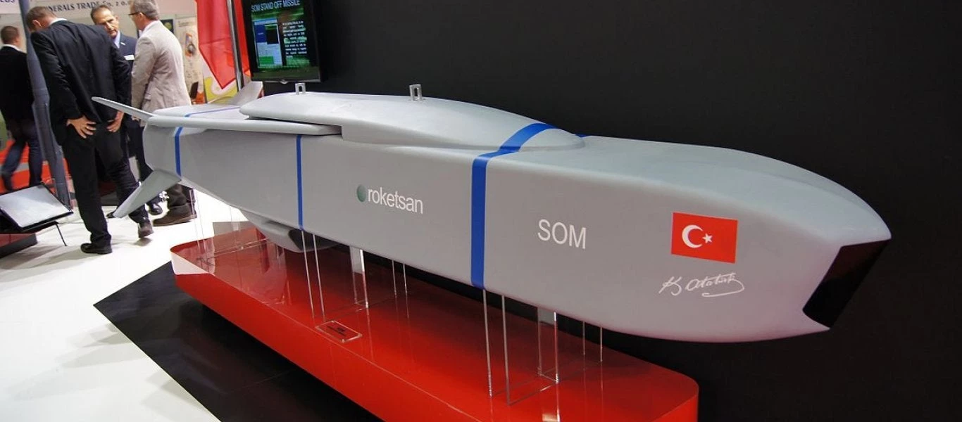 Προετοιμάζεται για πόλεμο η Τουρκία – Εντολή για μαζική προμήθεια πυραύλων Stand-Off SOM – «Στόχος η καταστροφή κρίσιμων στόχων»